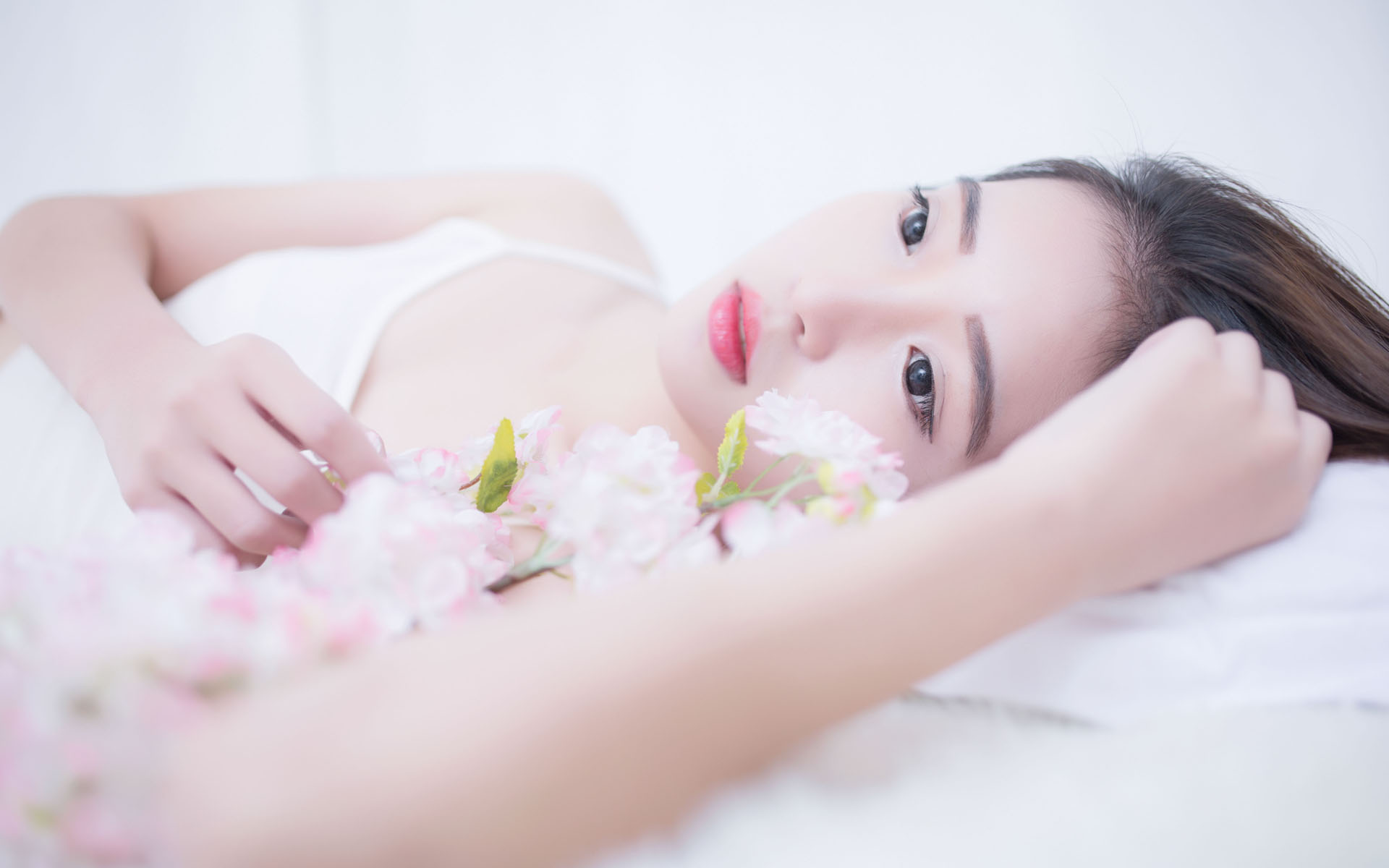 聚焦摆拍、编造、仿冒、低俗、炒作等突出问题 一批短视频账号被严处